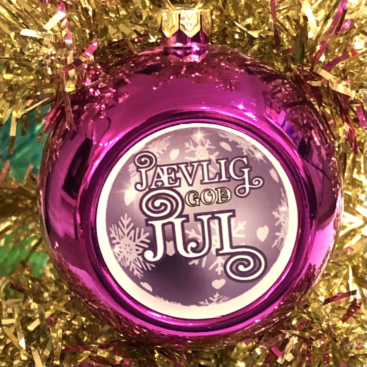 Julekule. Jævlig god jul (rosa/lilla)